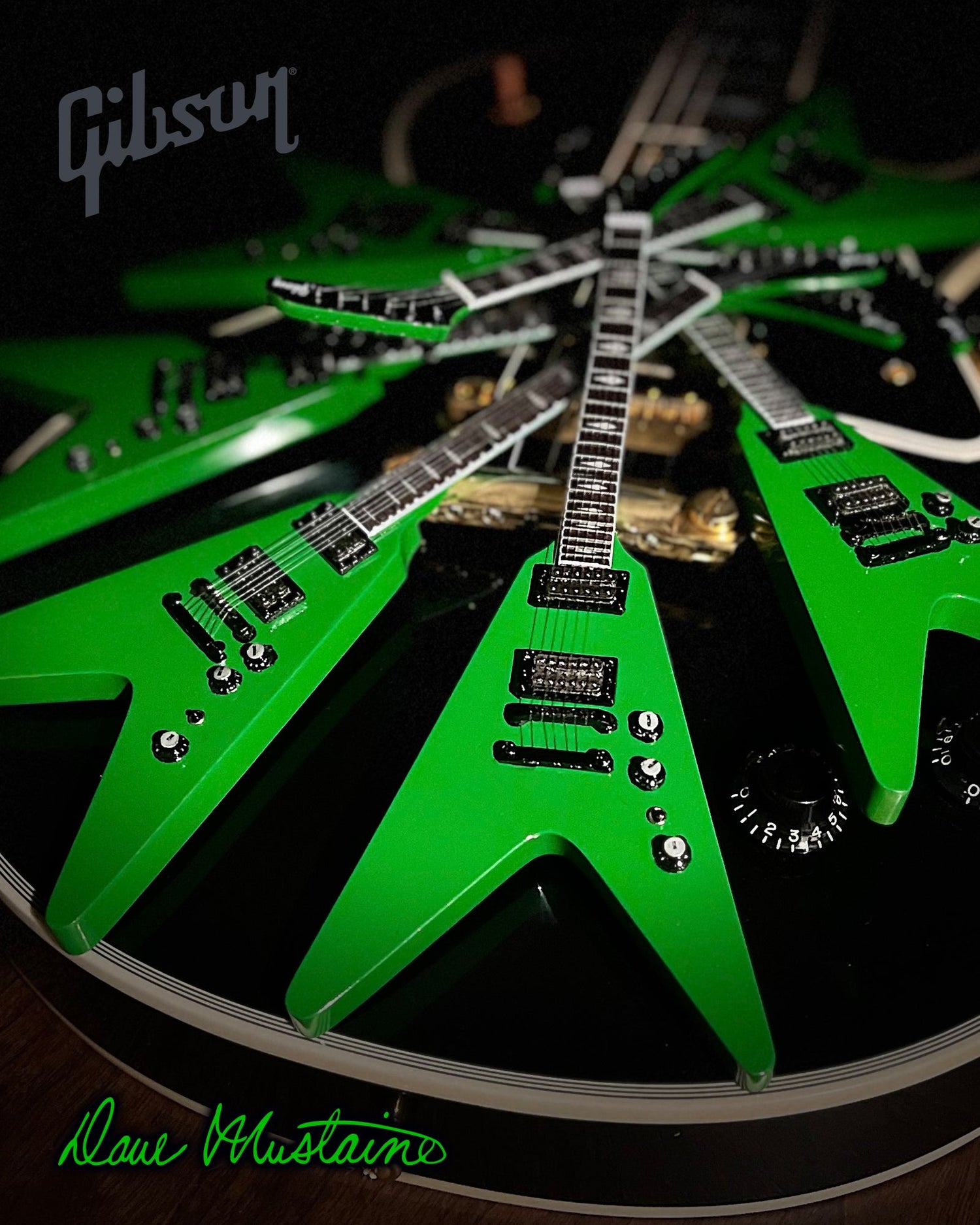 Dave Mustaine Signature Gibson Flying V SET OF 2 Mini Guitar Collection - Rust in Peace & Silver Metallic