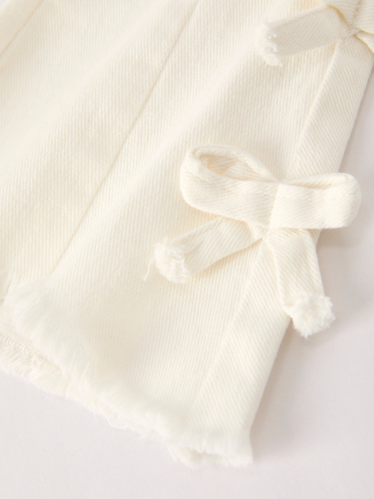 Charming White Denim Pants with Cute Bows
