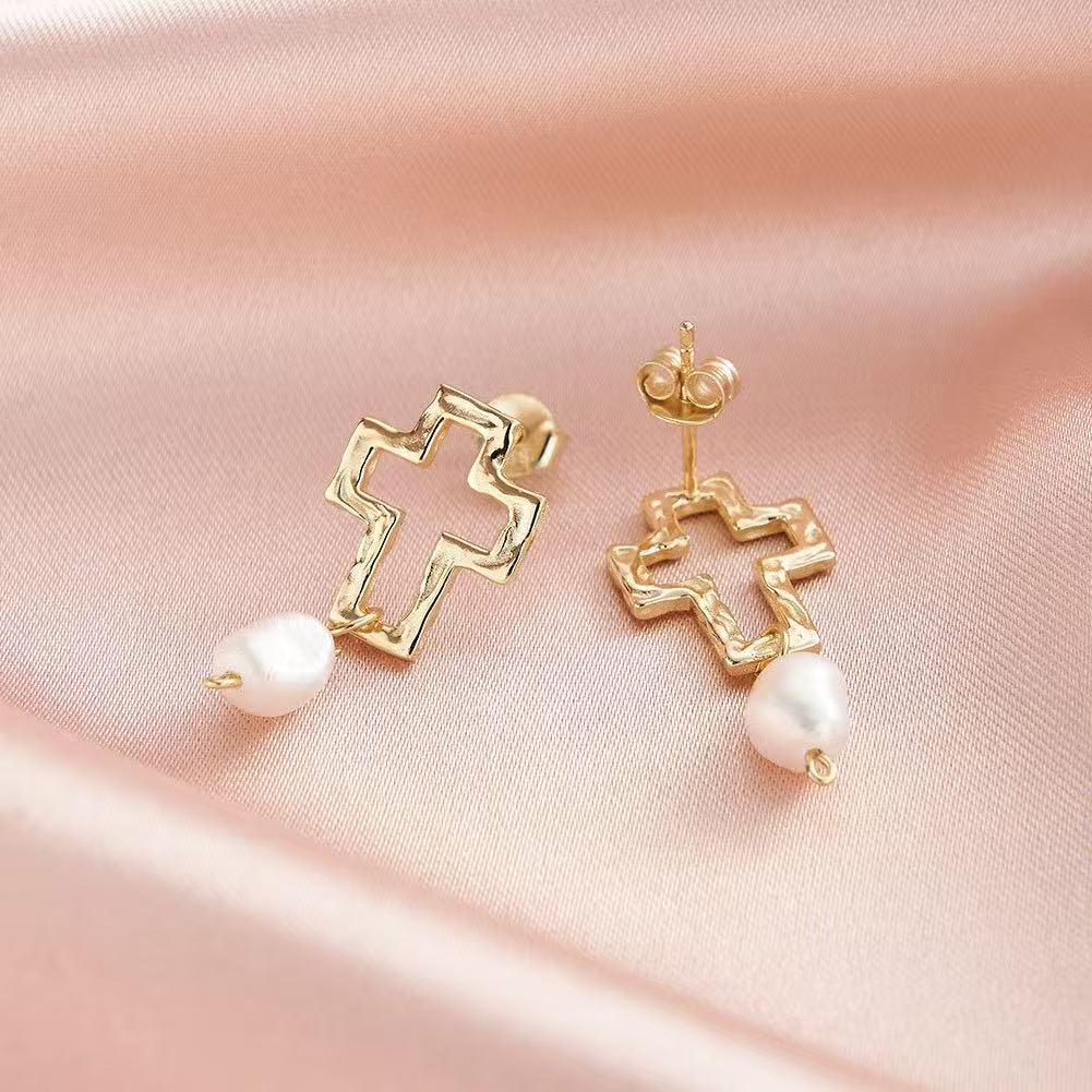 Sculpted Cross Pearl Earrings