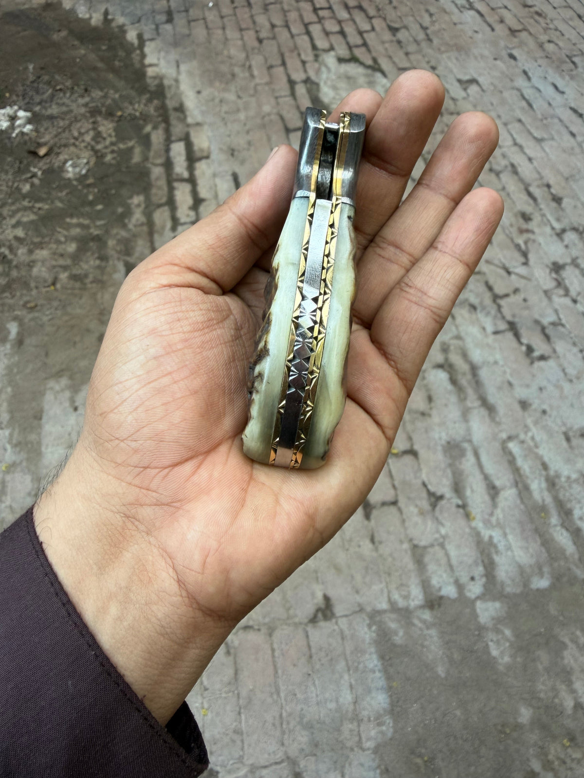 Pearlridge Damascus Folder 7