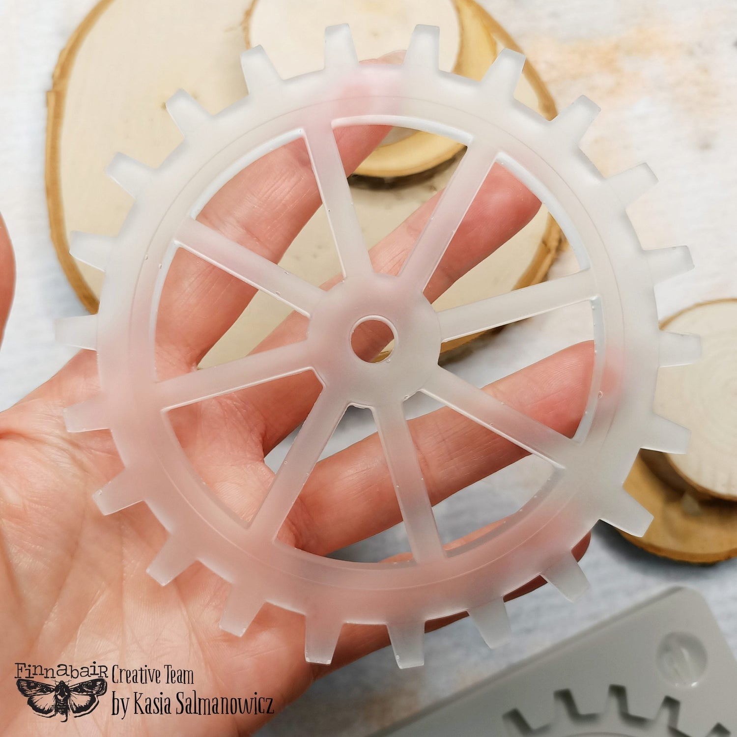 Finnabair - Moulds - Large Gears - 1 pc, 5x8 in Copyright #VA0002330246