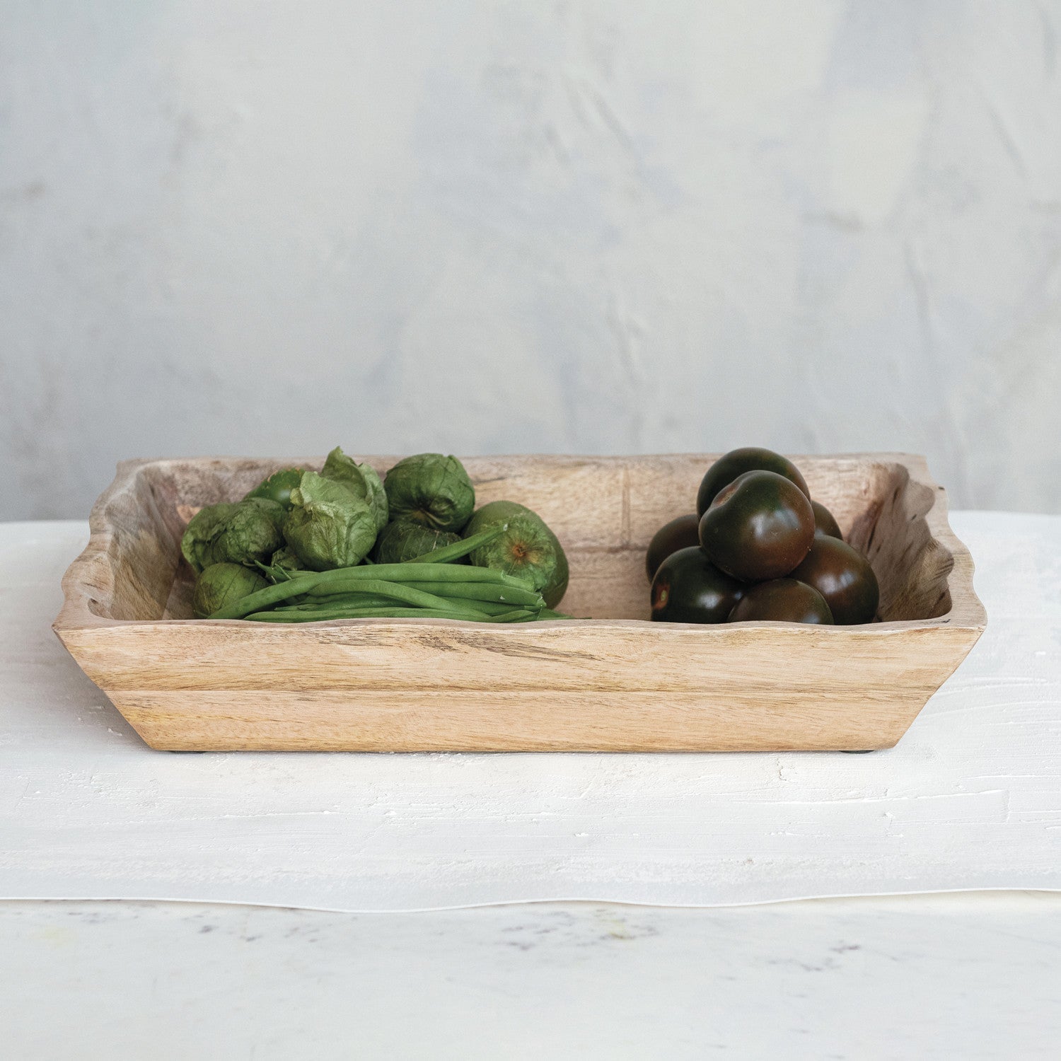 Mango Wood Scalloped Edge Tray