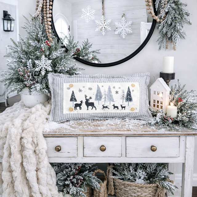 NEW! WINTER BUNDLE 26: 3 seasons +BURLAP pillow: LUCKY, XOXO, DEER