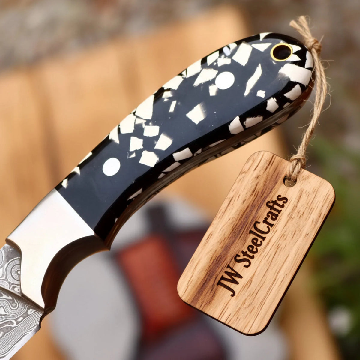 Buckhorn Trail Tracker Knife 10