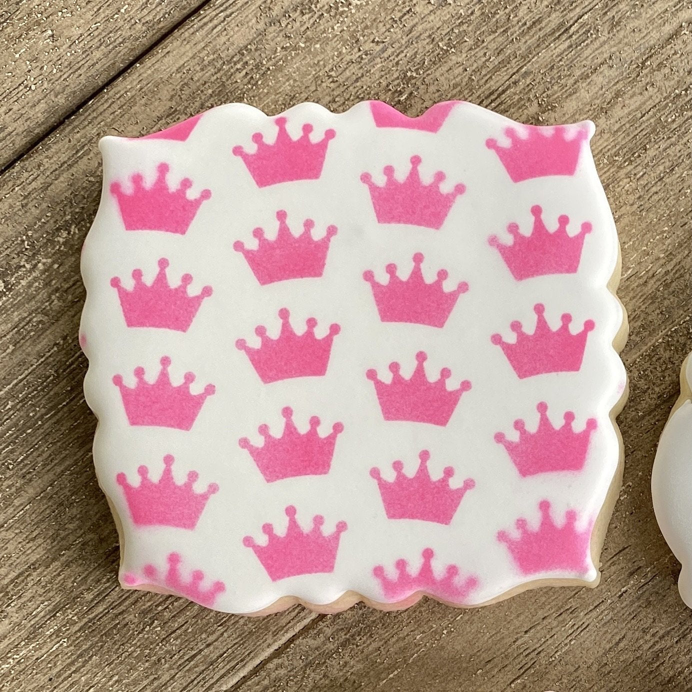 Tiara Pattern Stencil