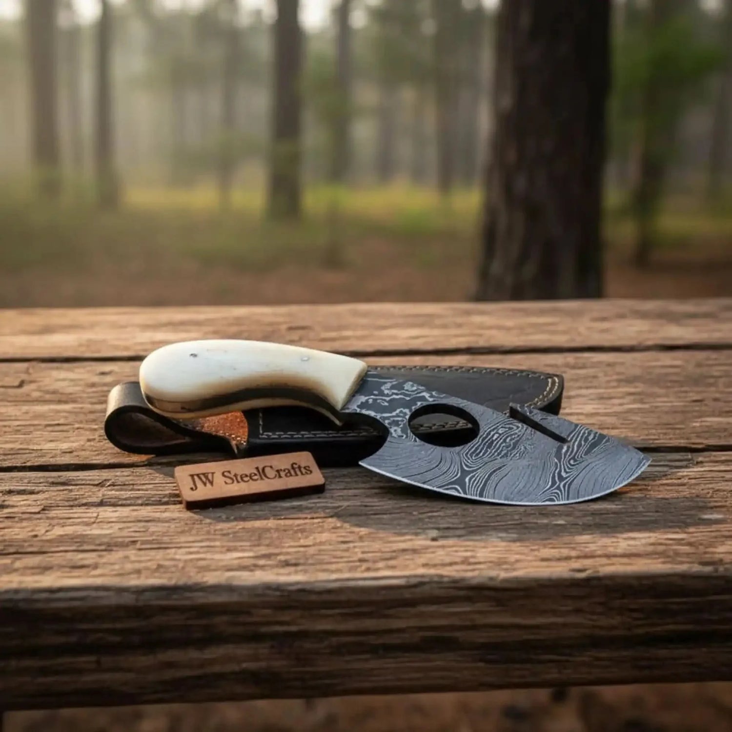 Custom Made Damascus Steel Hunting Knife / Skinning Knife Gut Hook DK-0101
