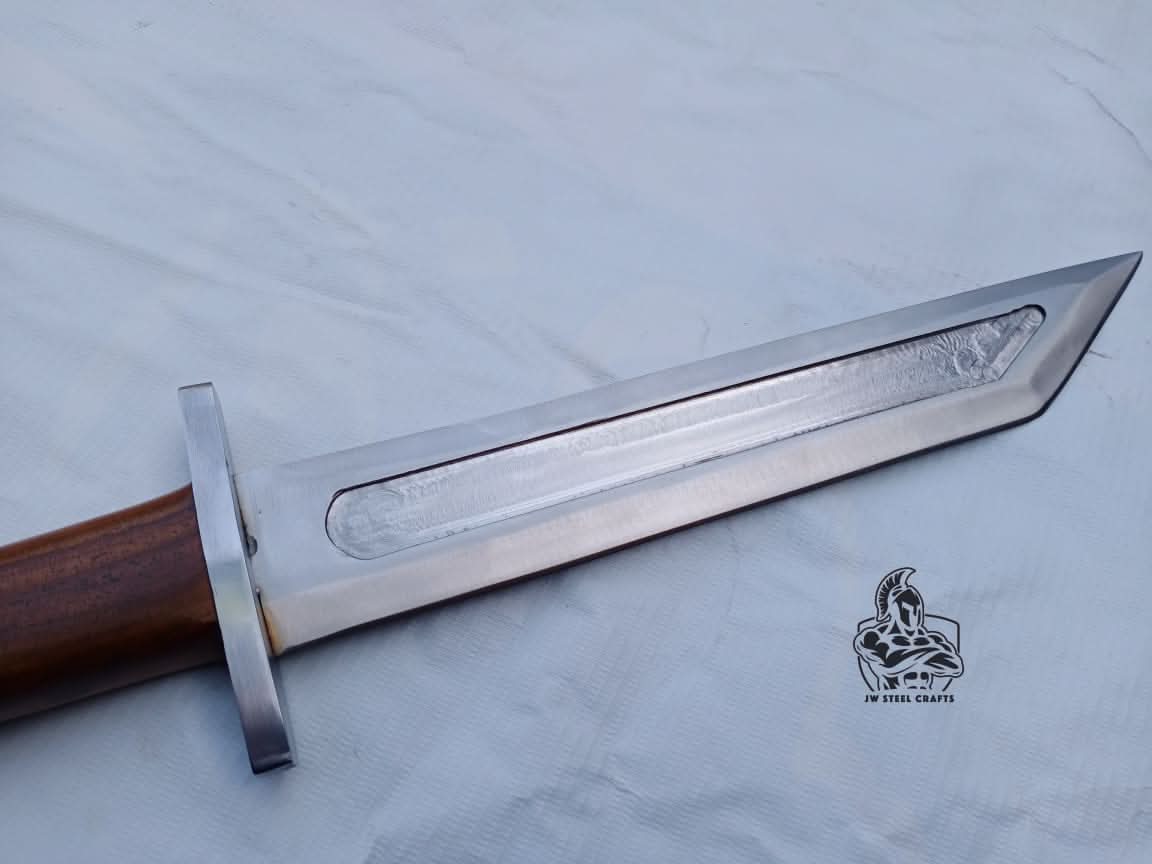 Wolfsteel Guard Seax 13