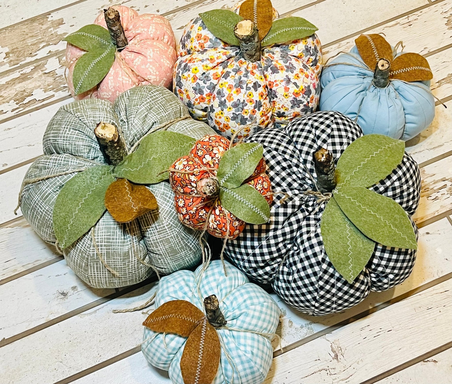 Quilted Pumpkins and Topiary Pattern - Print Paper Version