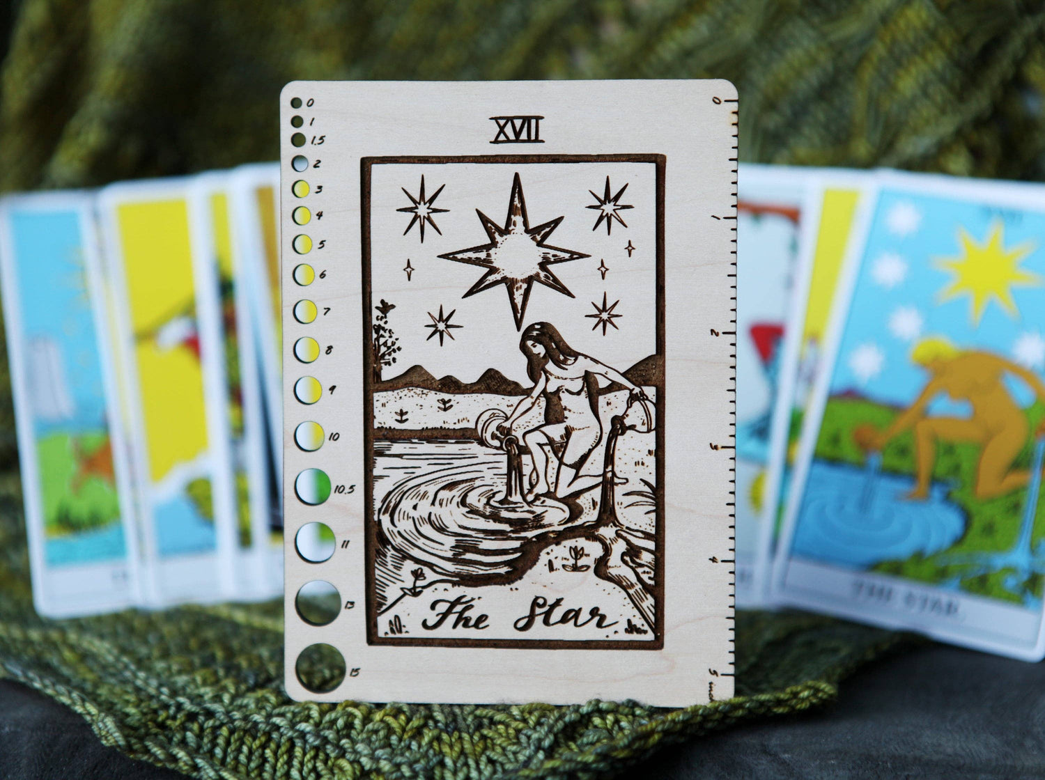 Maple Wood Moon Tarot Card Knitting Needle Gauge & 5