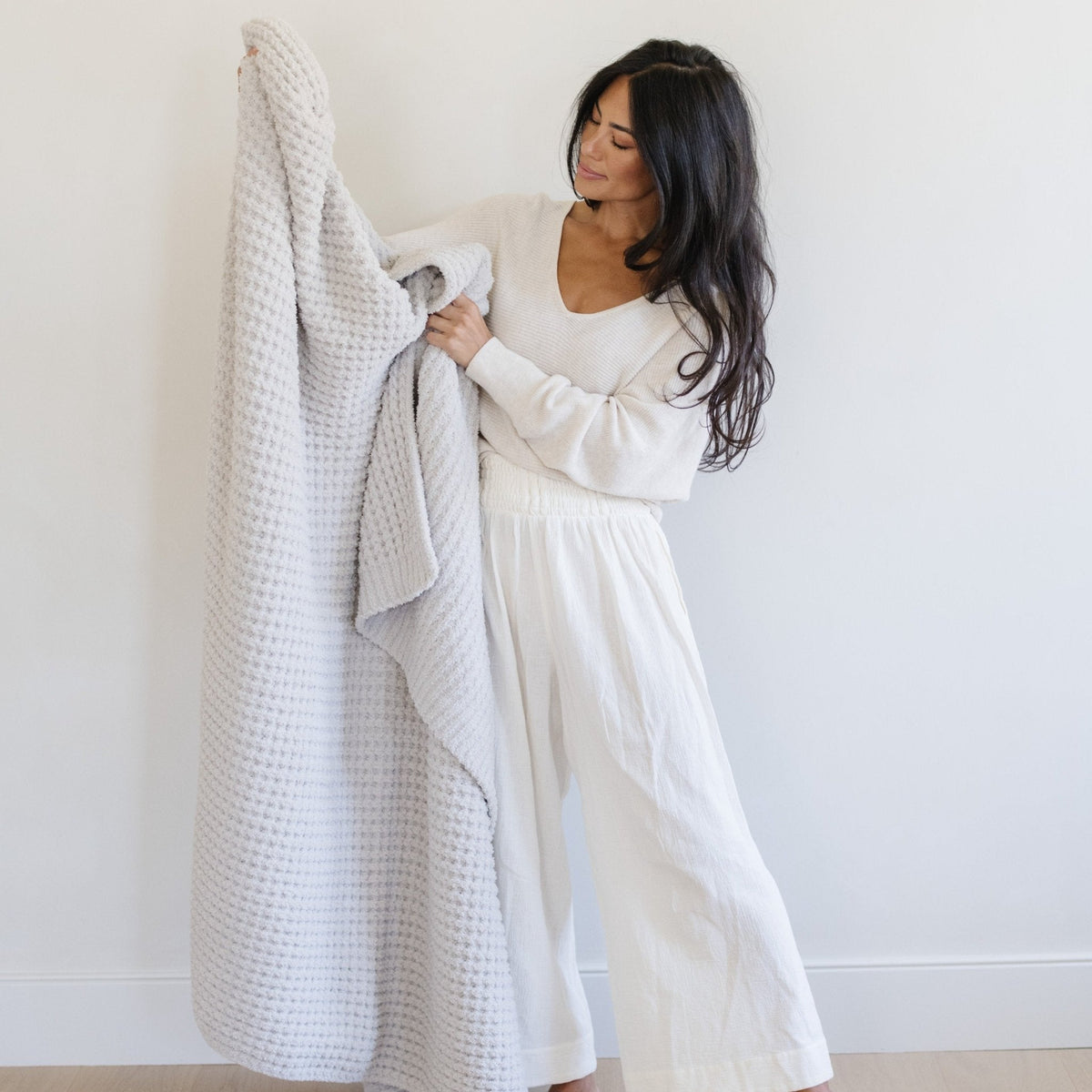 Waffle Knit XL Throw Blankets by Saranoni, product image 10