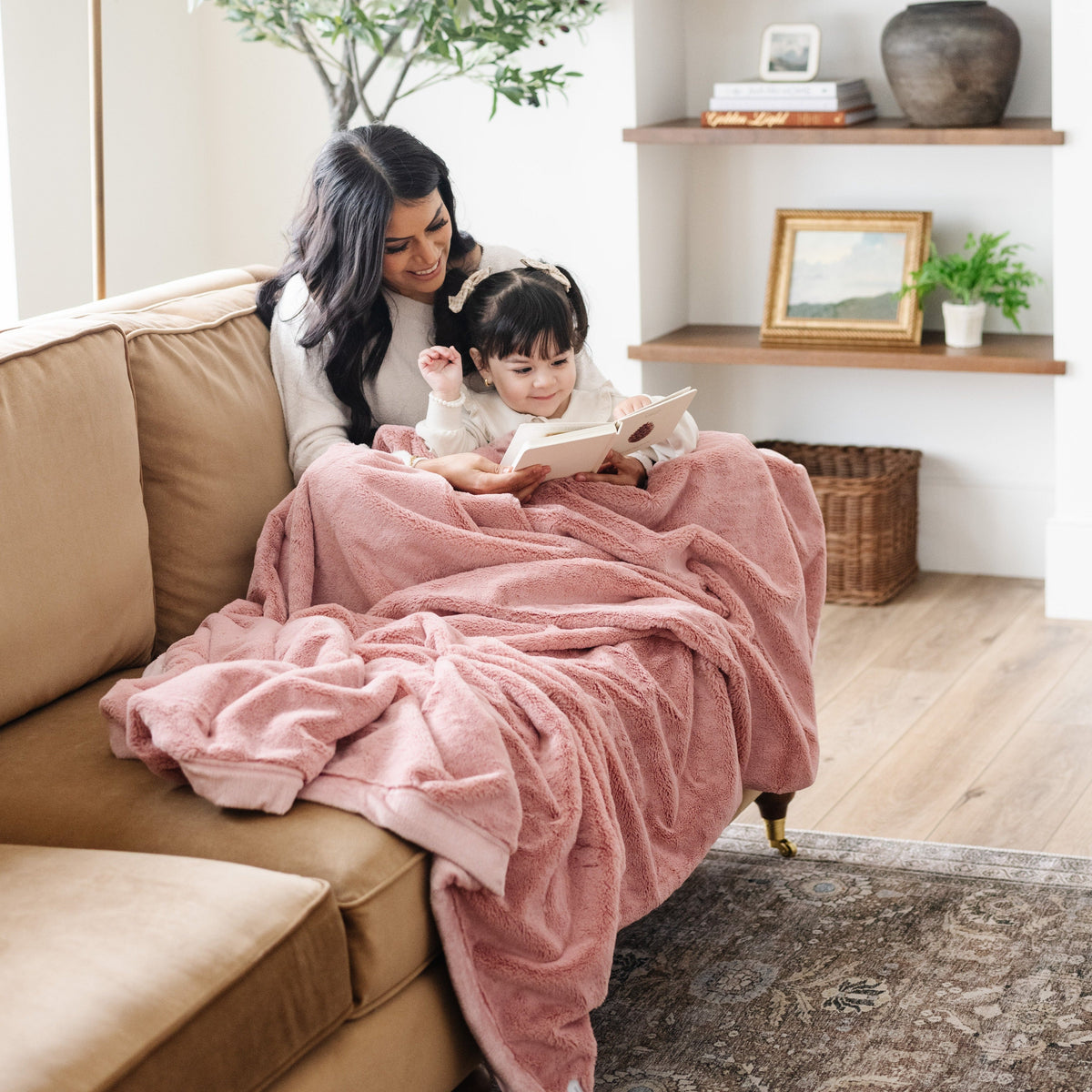 Lush XL Blankets by Saranoni, product image 9