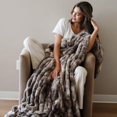 Double Ruched Faux Fur Throw Blankets by Saranoni, product image 16