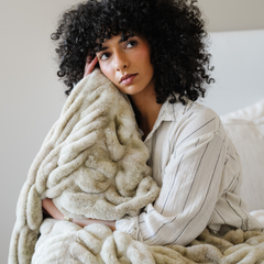 Double Ruched Faux Fur Throw Blankets by Saranoni, product image 18