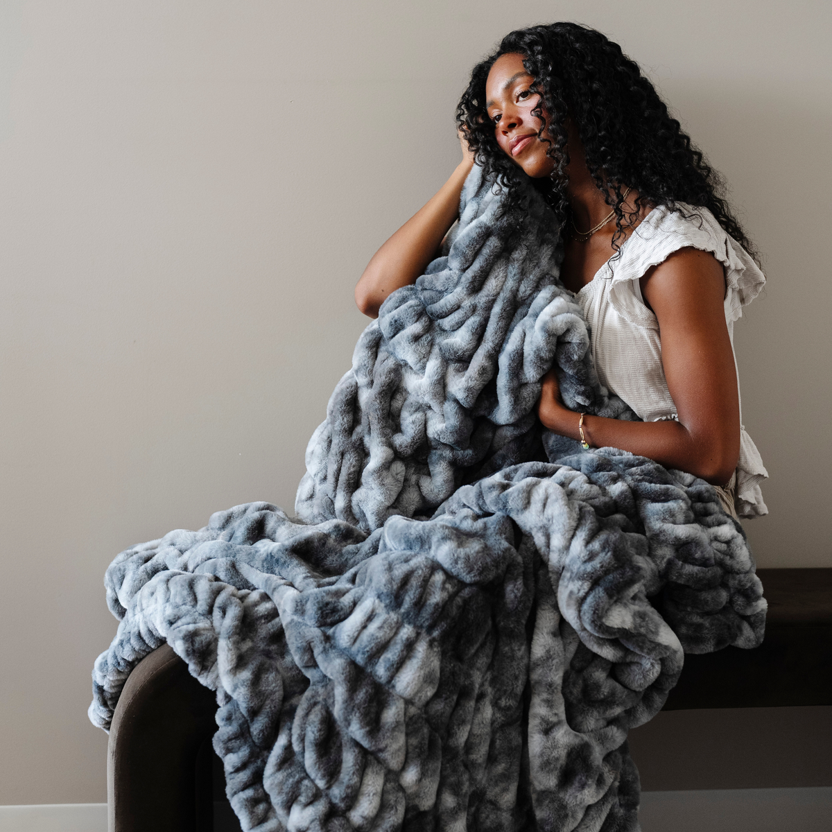 Double Ruched Faux Fur Throw Blankets by Saranoni