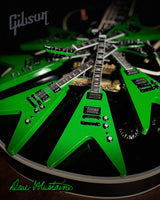 Dave Mustaine Gibson Flying V EXP Rust In Peace Alien Tech Green Mini Guitar Model