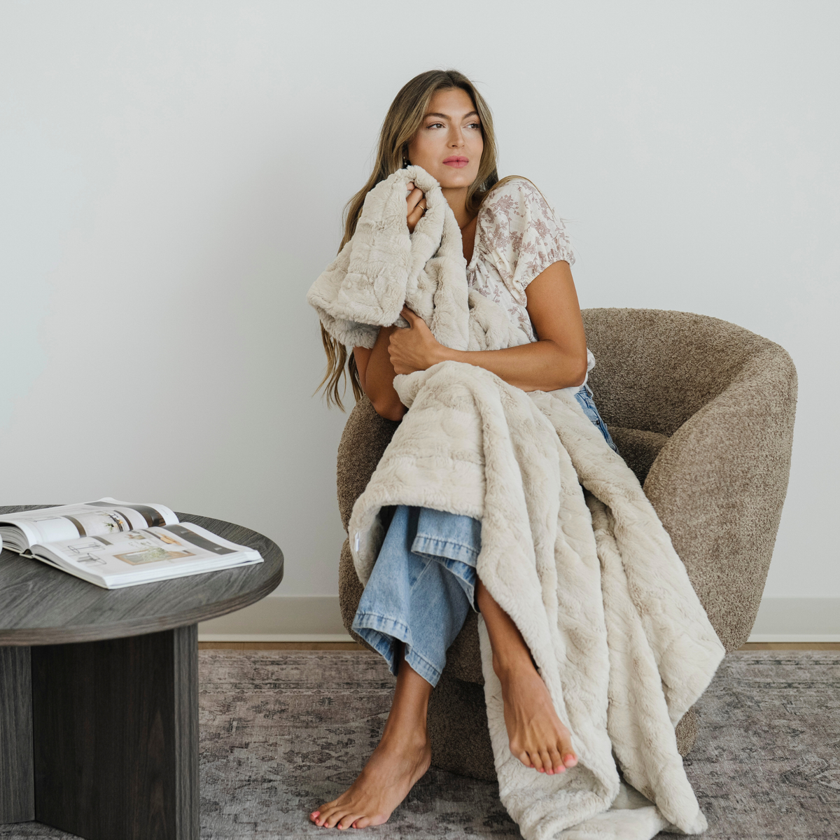 Patterned Faux Fur Throw Blankets by Saranoni, product image 40