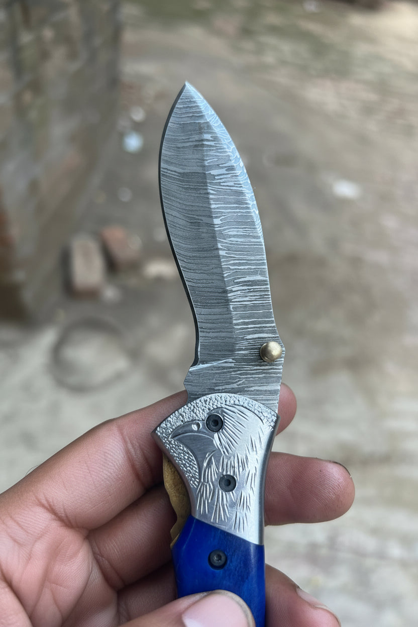 Walnut Hawkbill Folder 8