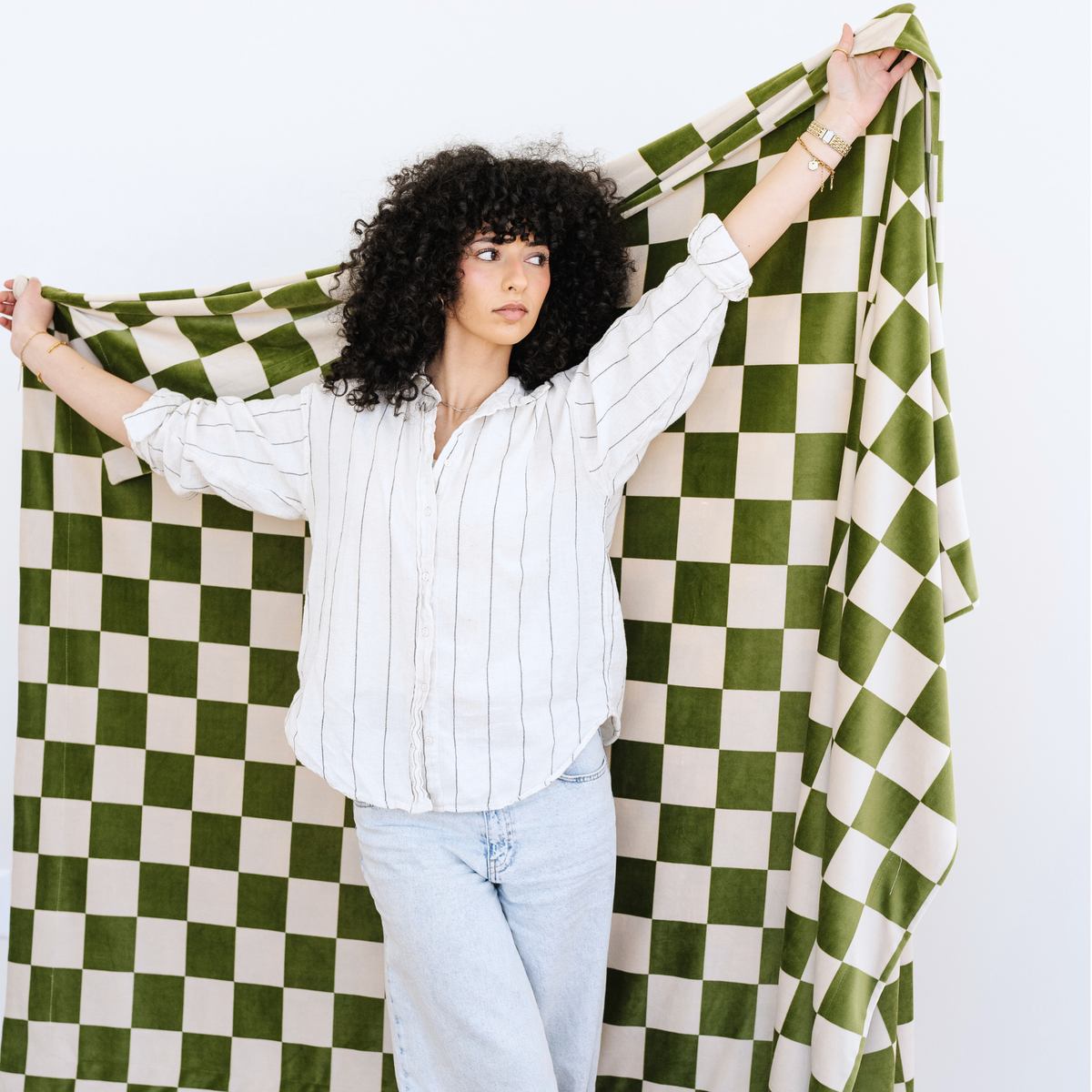 Minky Stretch XL Throw Blankets by Saranoni, product image 3