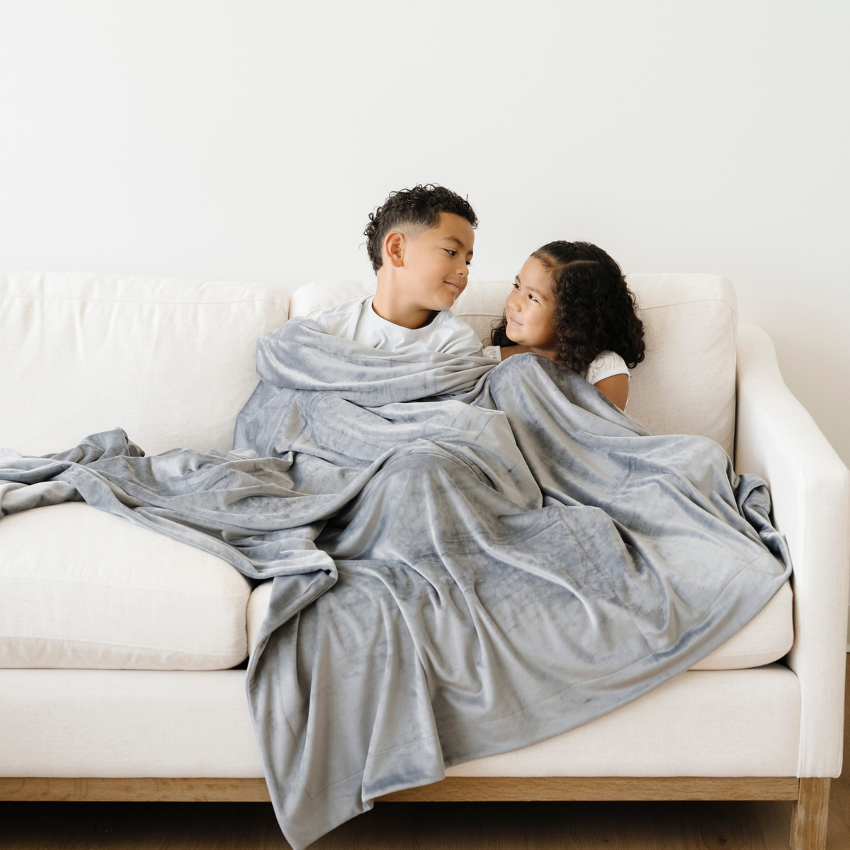 Minky Stretch Throw Blankets by Saranoni, product image 37