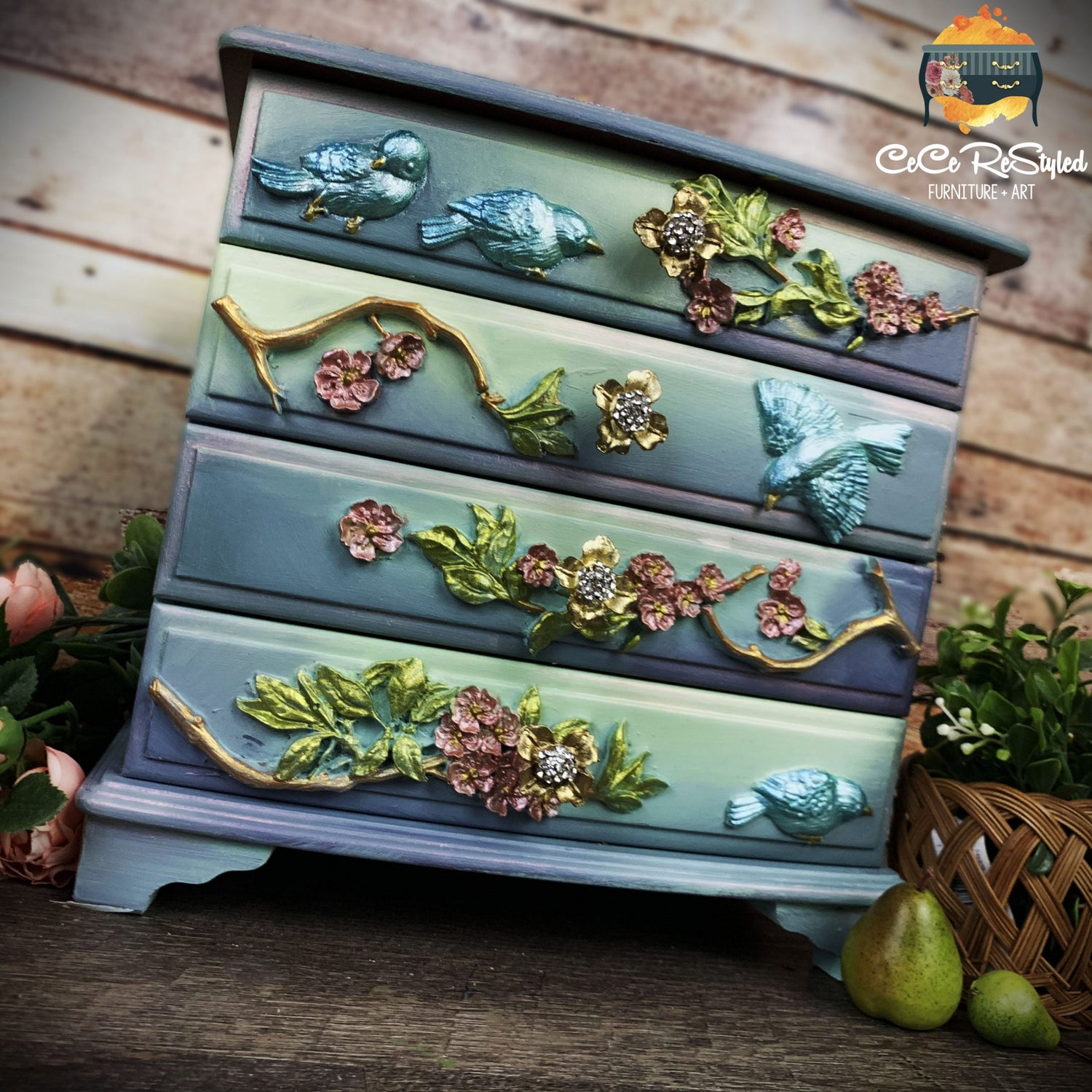 Redesign Decor Moulds® - Aviary - 5