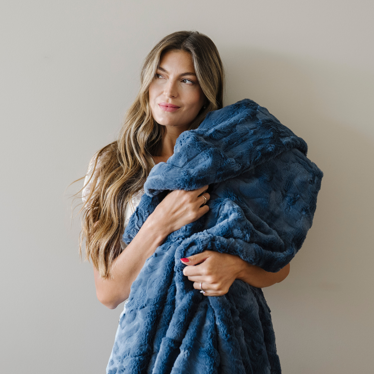 Patterned Faux Fur Throw Blankets by Saranoni, product image 64