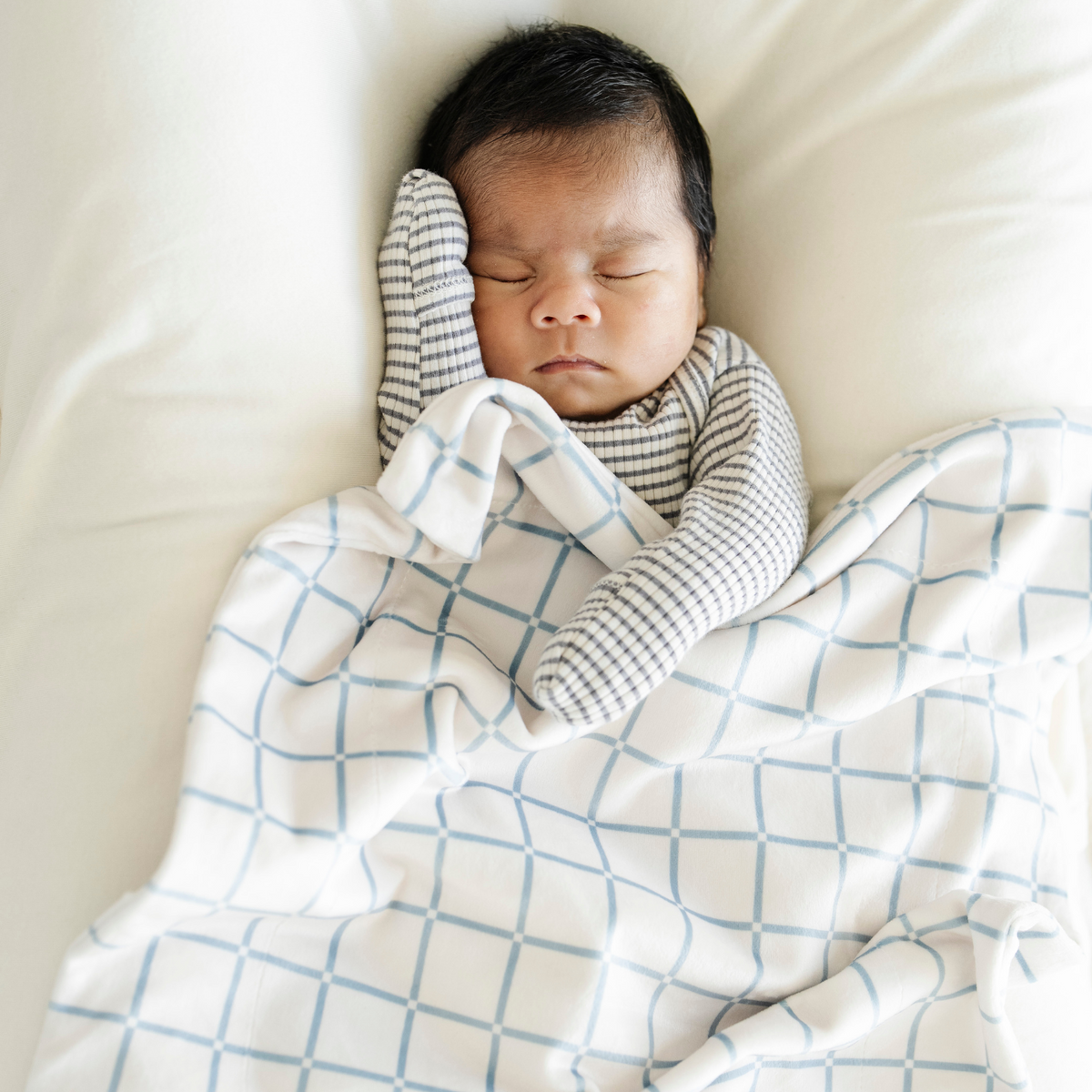 Minky Stretch Receiving Blankets by Saranoni, product image 34