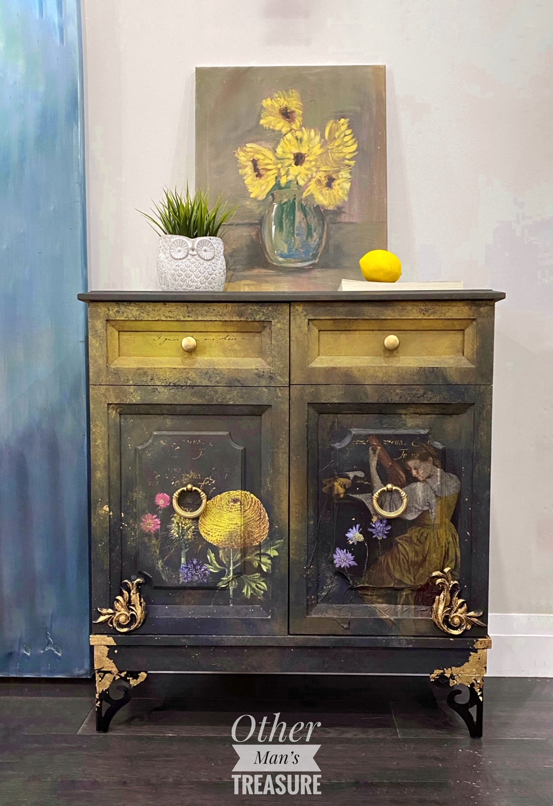 Redesign Decor Moulds® - Antique Scrolls - 8