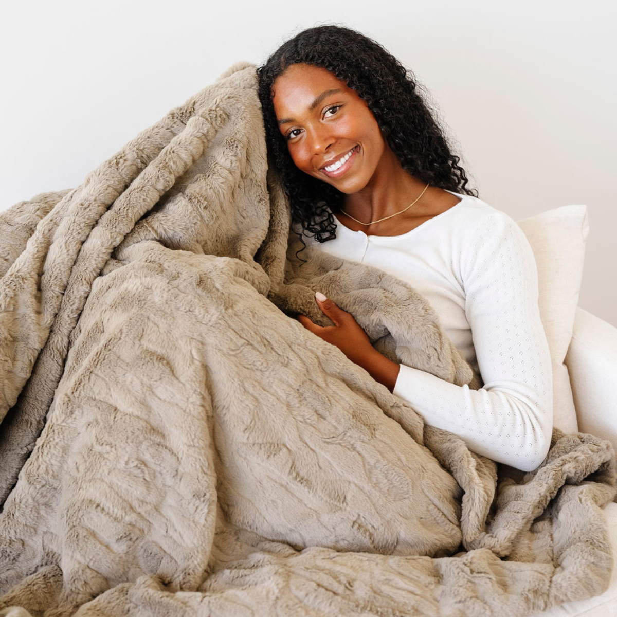 Patterned Faux Fur XL Throw Blankets by Saranoni, product image 82