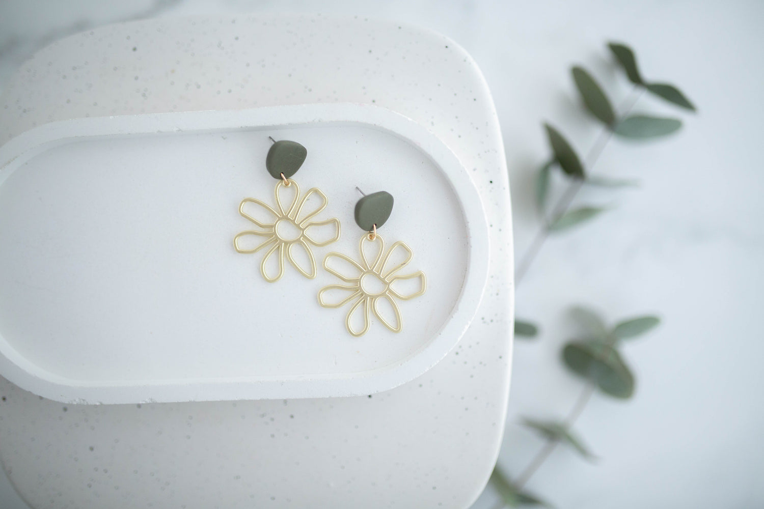 Clay Earrings | Groovy Spring Daisies| Spring Fling Collection