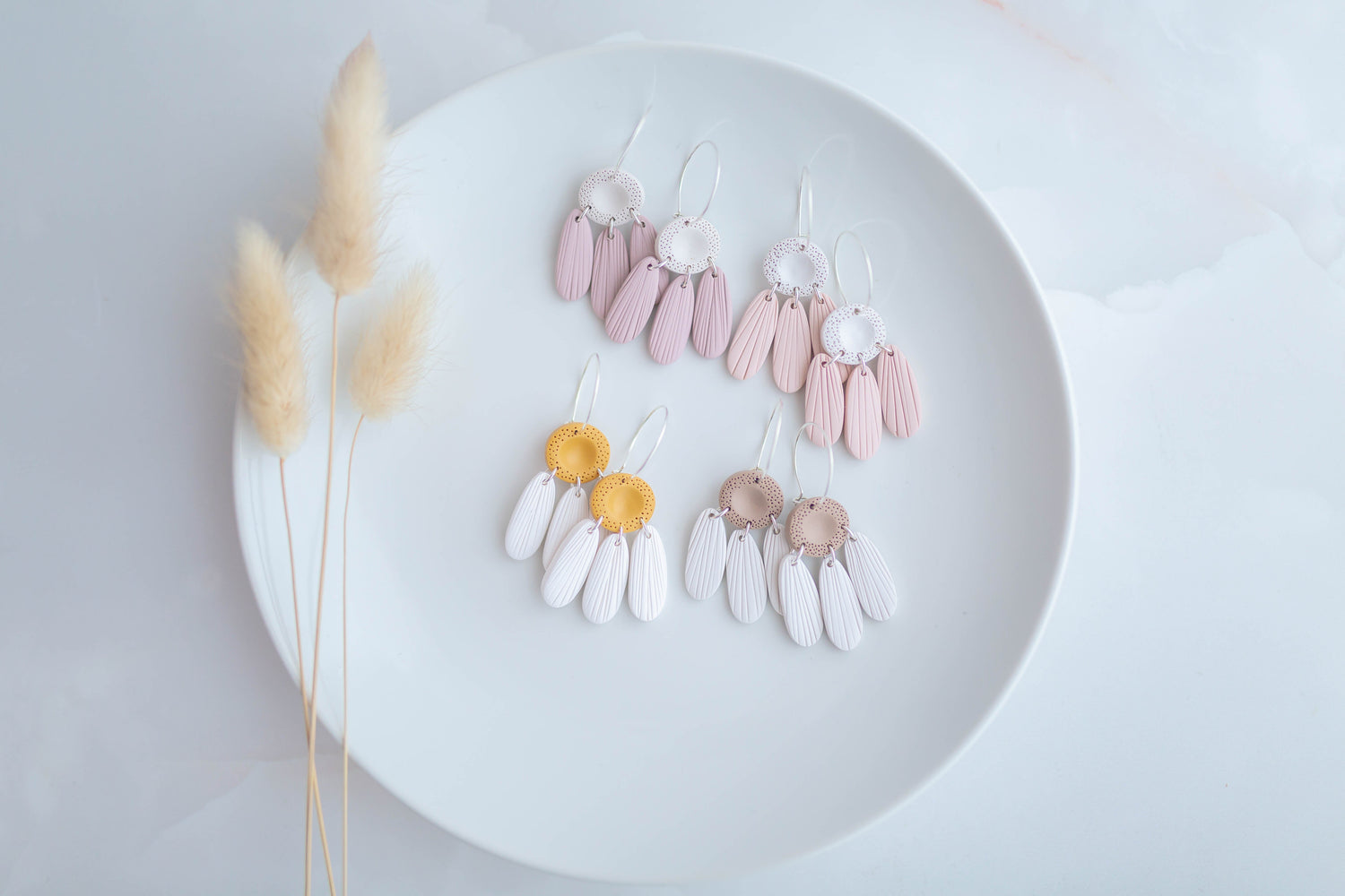 Clay earring | Daisy Hoops | Garden Collection