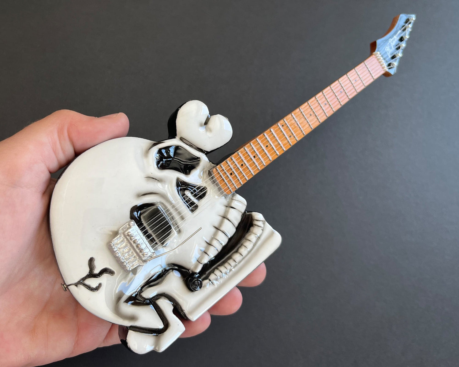 Official B.C. Rich® Custom Skull Miniature Guitar Replica - C.C. DeVille - Poison