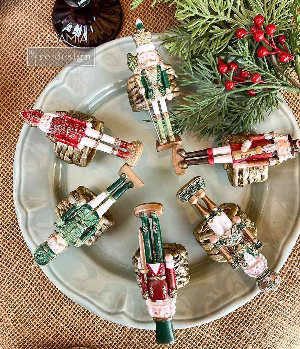 Decor Moulds® - Nutcracker Magic - 1 pc, 5