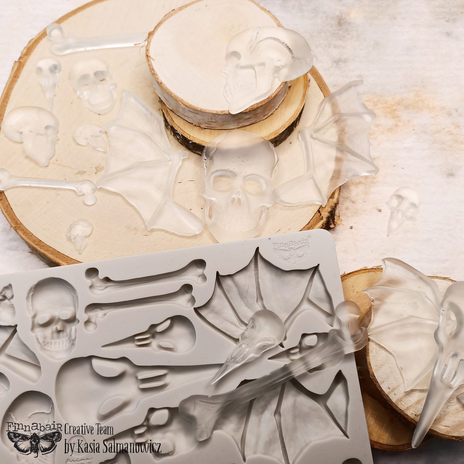 Finnabair - Moulds - Wings and Bones - 1 pc, 5x8 in Copyright #VA0002330242