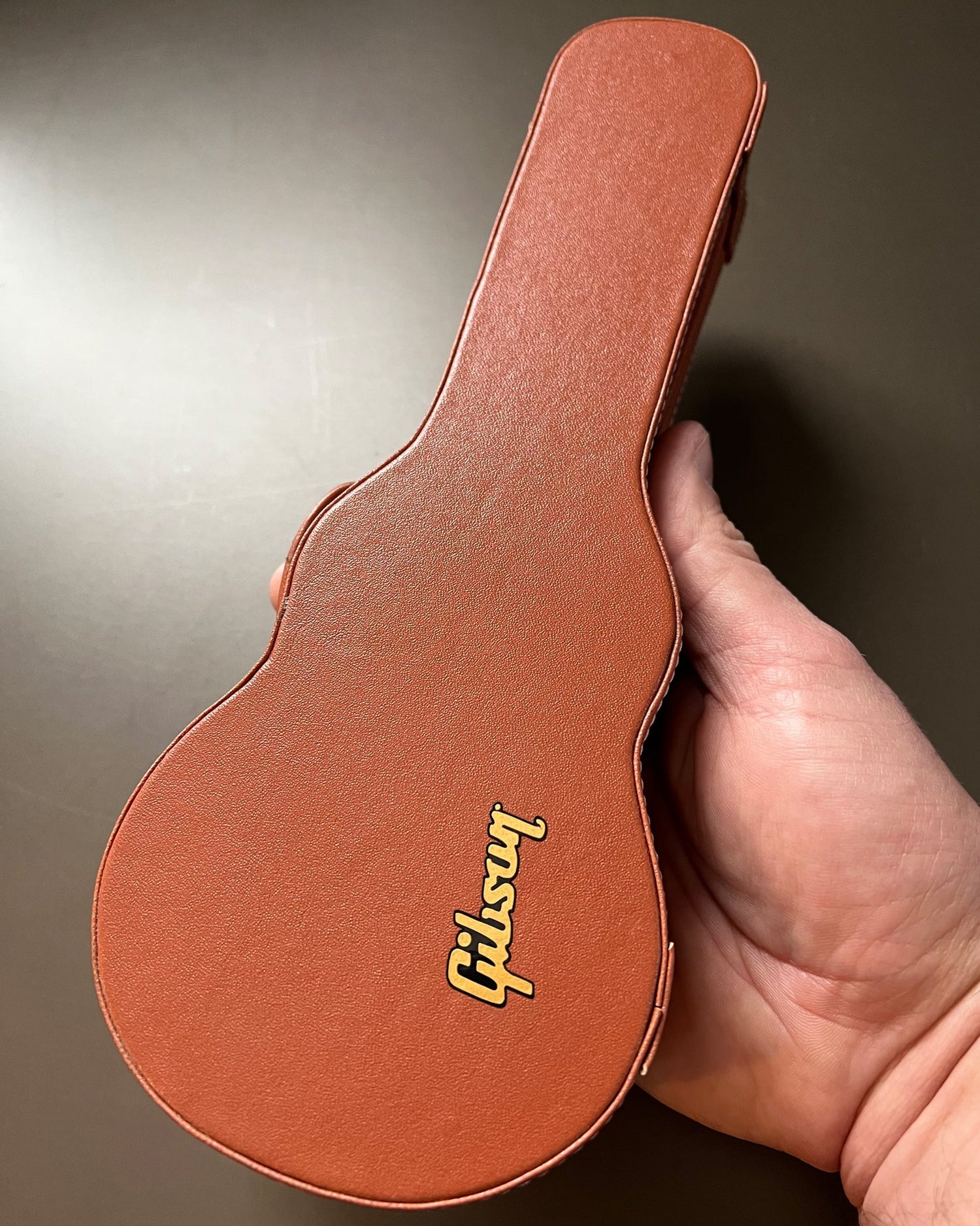Miniature Gibson Les Paul Original Hardshell Case Brown - 1:4 Scale