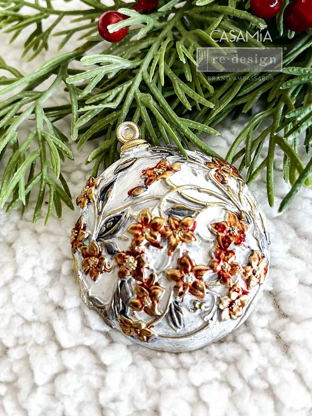 Decor Moulds® - Shimmering Holiday Ornaments - 1 pc, 5