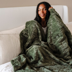 Patterned Faux Fur XL Throw Blankets by Saranoni, product image 86