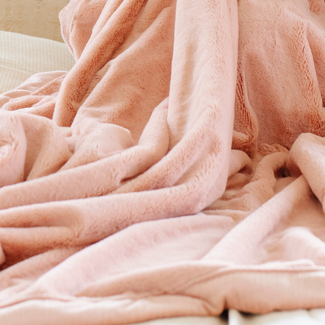 Lush XL Blankets by Saranoni, product image 65