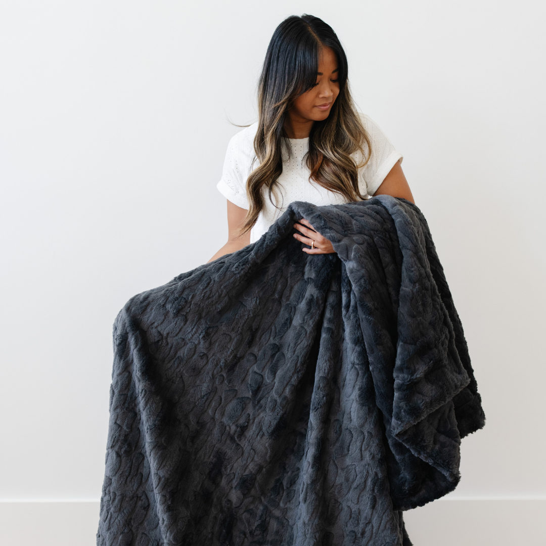 Patterned Faux Fur Throw Blankets by Saranoni, product image 15