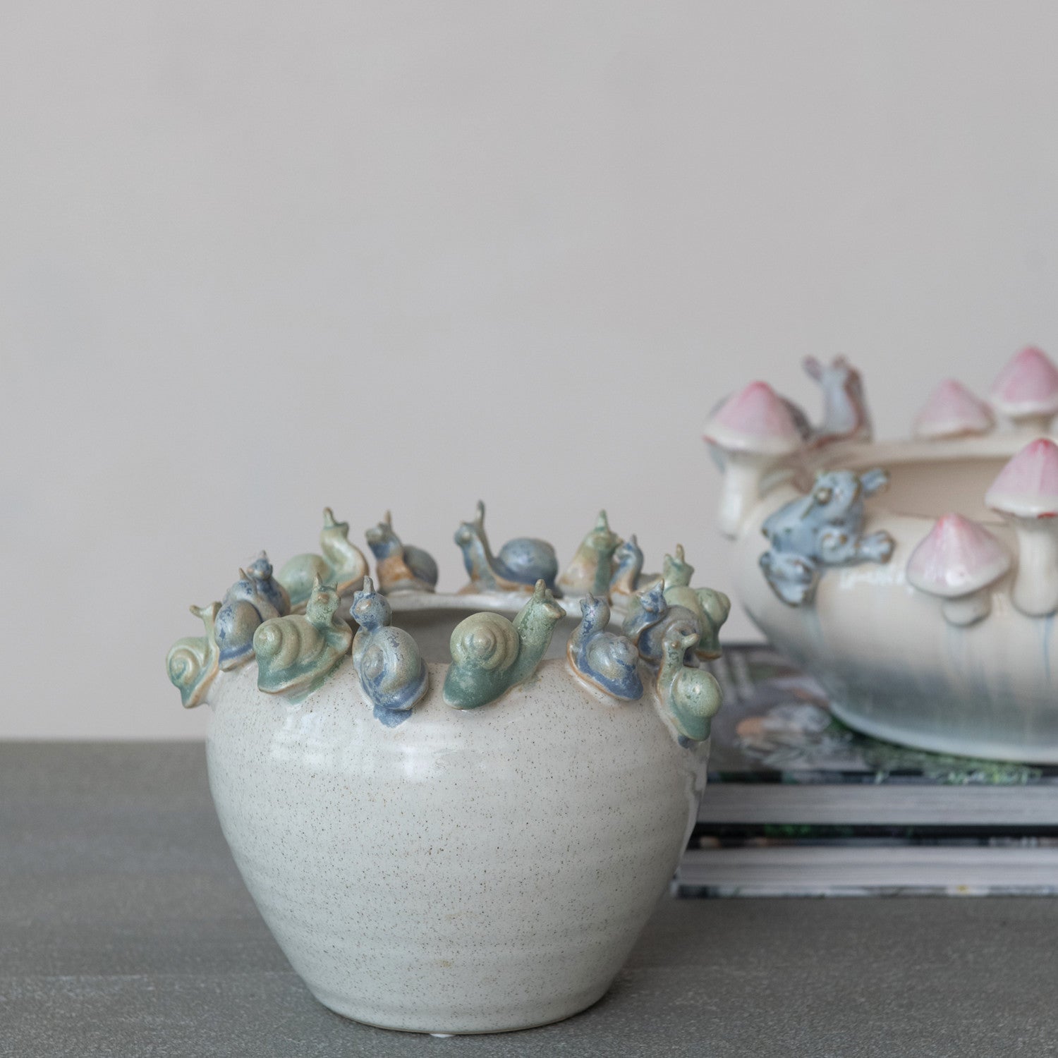 Woodland Ceramic Planter with 3D Frogs, Snails & Mushrooms