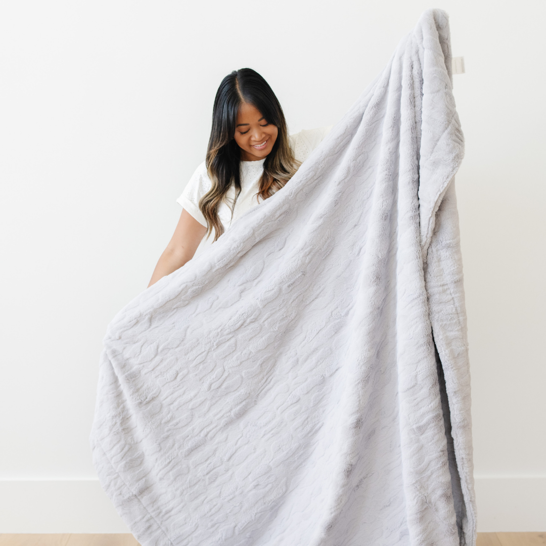 Patterned Faux Fur XL Throw Blankets by Saranoni, product image 22