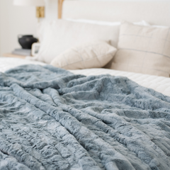 Patterned Faux Fur Throw Blankets by Saranoni, product image 46