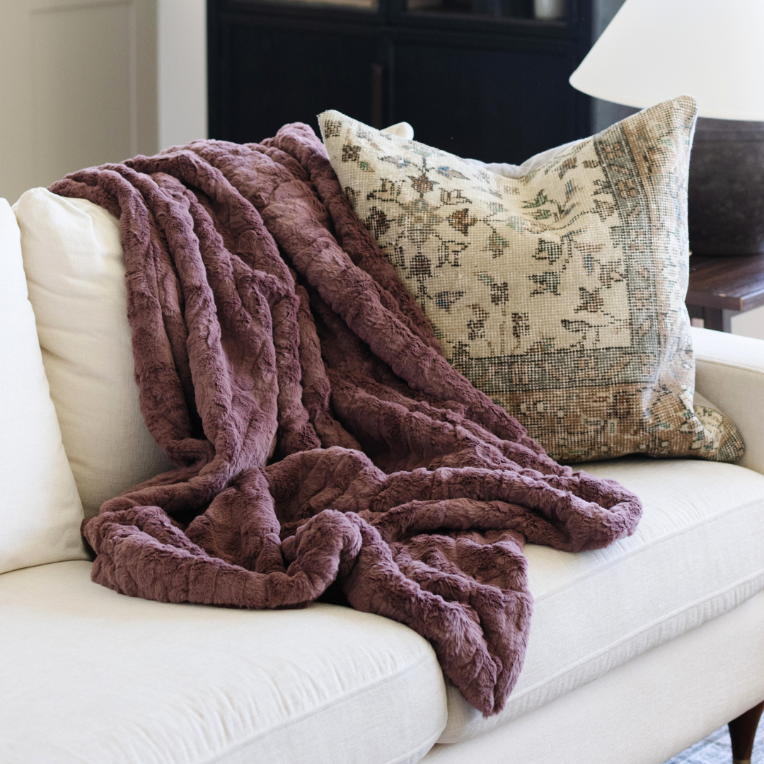 Patterned Faux Fur Throw Blankets by Saranoni, product image 31