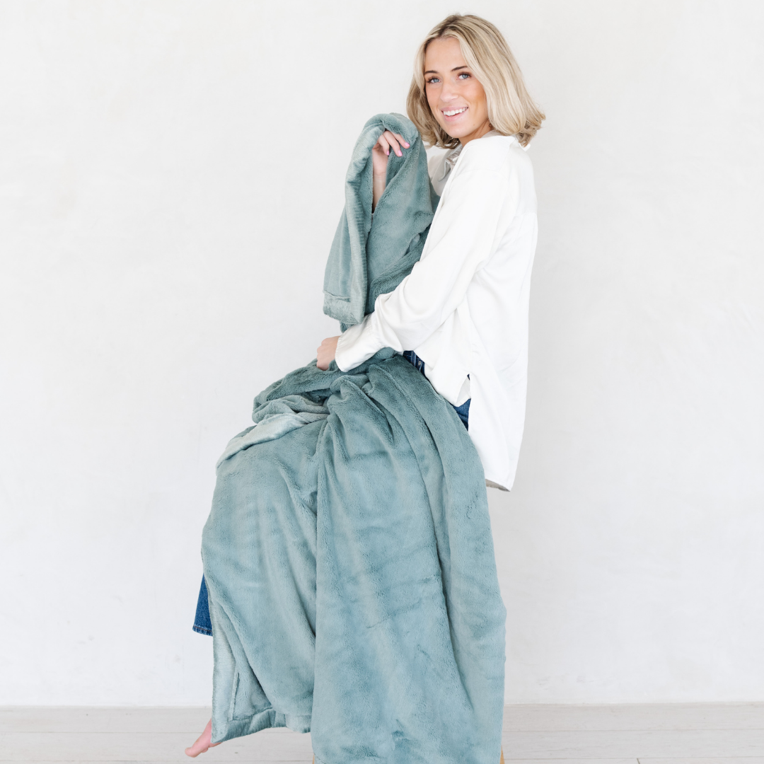 Lush XL Blankets by Saranoni, product image 18