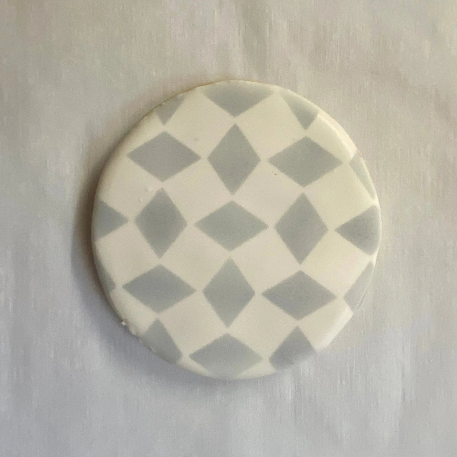 Geometric Diamonds Pattern Stencil
