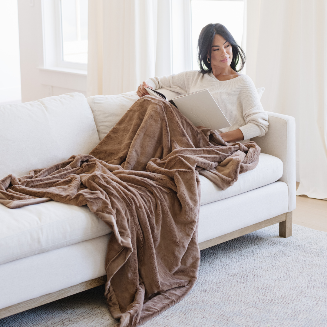 Lush XL Blankets by Saranoni, product image 80