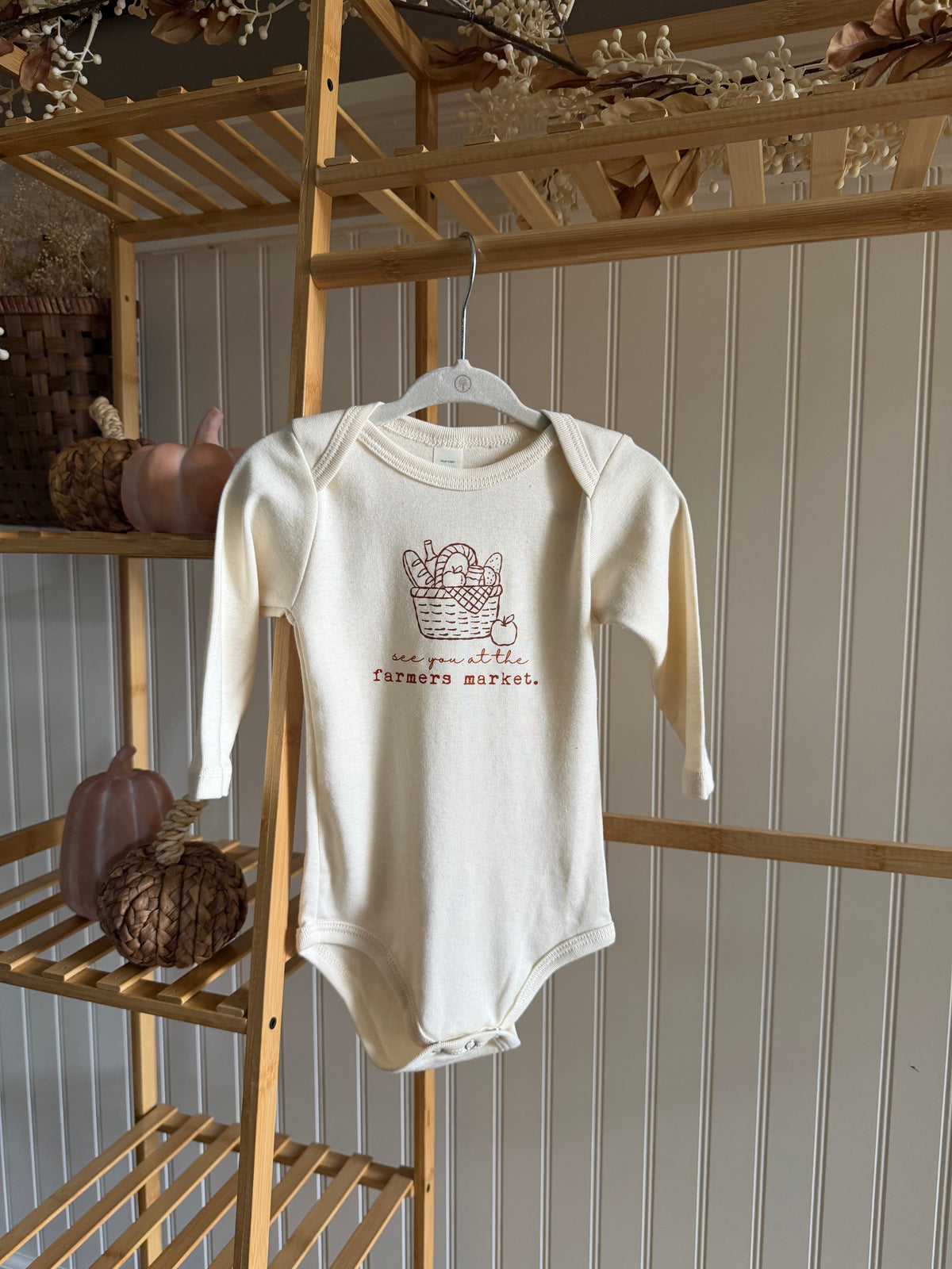 Farmers Market Organic Bodysuit Long Sleeve by Tenth & Pine, product image 2
