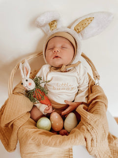 Little Bunny Organic Baby Bodysuit Long Sleeve by Tenth & Pine, product image 2