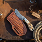 Crossdraw Cowboy Knife with Ram Horn Handle for Everyday Carry