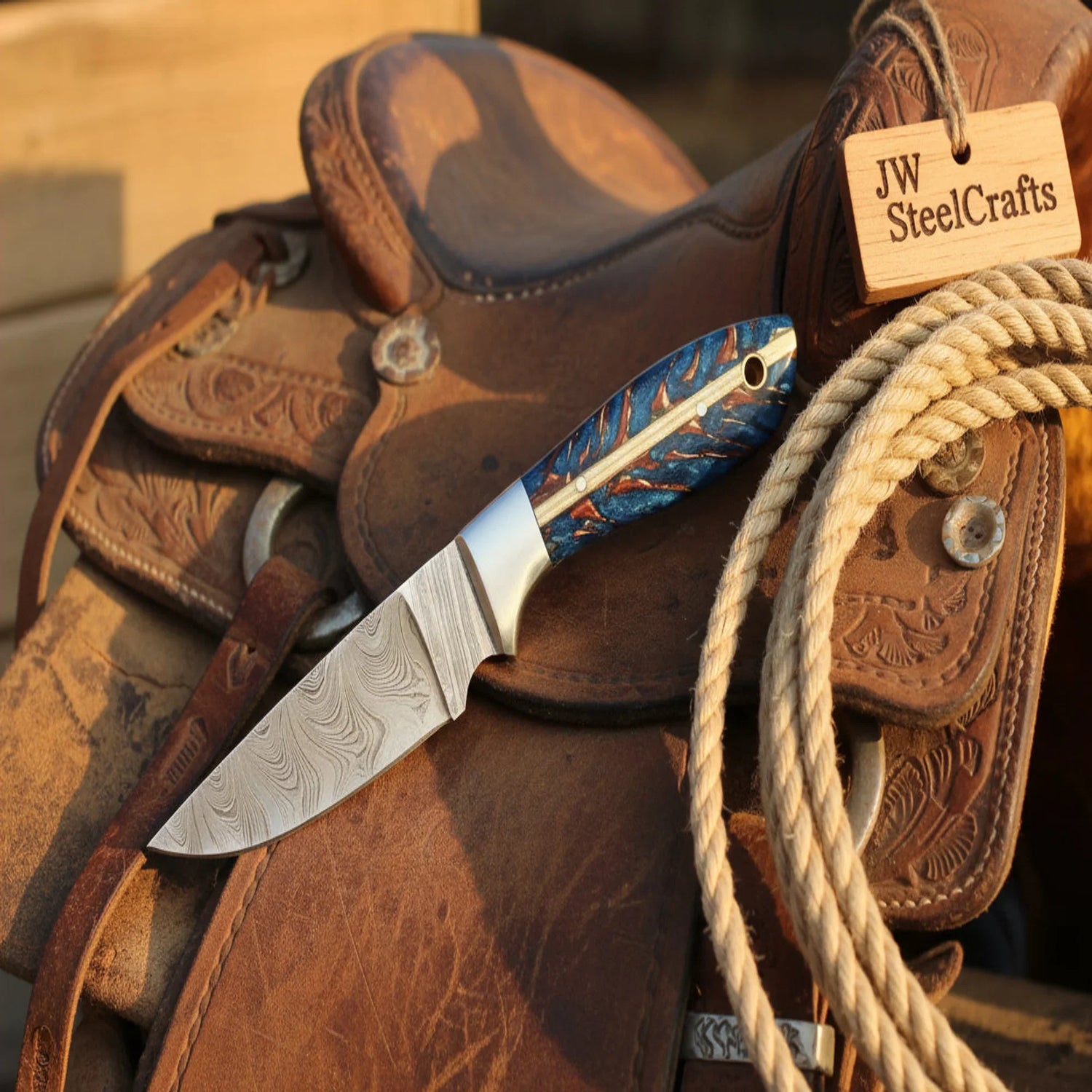 Damascus Skinner Knife with Blue Pinecone Handle, 7