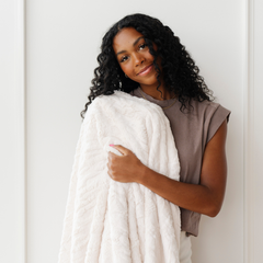 Patterned Faux Fur Throw Blankets by Saranoni, product image 8